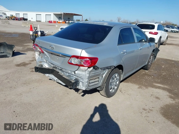 2013 Toyota Corolla L with VIN 5YFBU4EE4DP092105, listed as a IAAI auction lot 41477547 with 78,951 mi miles. Bid and sale history available at carsss.com. Image 4.