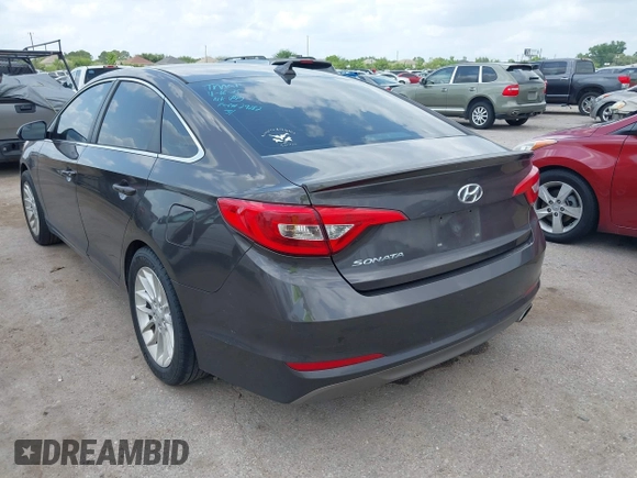 2016 Hyundai Sonata SE with VIN 5NPE24AF8GH318956, listed as a IAAI auction lot 42066232 with 193,088 mi miles and . Bid and sale history available at DreamBid. Image 3.