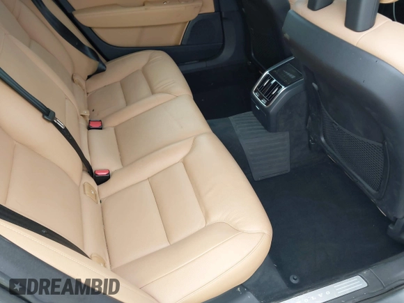 2018 Volvo S90 Momentum z VIN LVY982AK1JP025728, wystawiony jako IAAI lot #41930159 z przebiegiem 80 056 mil mil oraz . Historia ofert i sprzedaży dostępna na DreamBid. Obrazek 8.