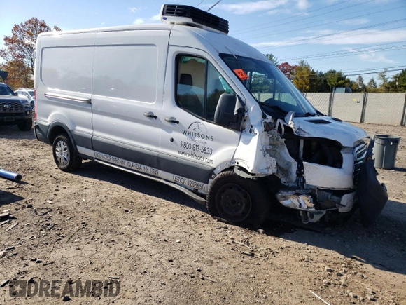 2018 Ford Transit z VIN 1FTYR2CMXJKA73854, wystawiony jako Copart lot #81051414 z przebiegiem Nie podano mil oraz Szkody całkowita. Historia ofert i sprzedaży dostępna na DreamBid. Obrazek 4.