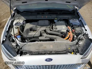 2019 Ford Fusion Hybrid Titanium with VIN 3FA6P0RU2KR255771, listed as a Copart auction lot 58183712 with 59,988 mi miles. Bid and sale history available at carsss.com. Image 7.