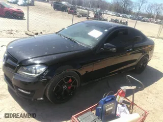 2013 Mercedes-Benz C-Class C 250 with VIN WDDGJ4HB9DG070141, listed as a IAAI auction lot 41865933 with 162,298 mi miles. Bid and sale history available at carsss.com. Image 2.