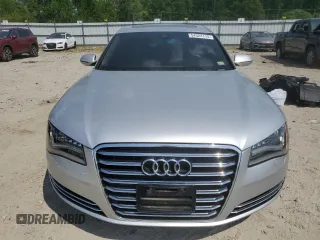 2014 Audi A8 4.0T z VIN WAUR2AFD5EN003727, wystawiony jako Copart lot #54324115 z przebiegiem 75 358 mil mil oraz Szkoda całkowita • Salvage title. Historia ofert i sprzedaży dostępna na DreamBid. Obrazek 5.