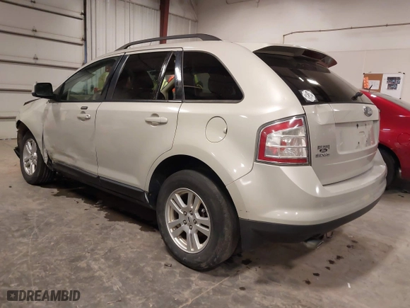2007 Ford Edge SEL with VIN 2FMDK38C97BA78650, listed as a IAAI auction lot 41268455 with 256,178 mi miles. Bid and sale history available at carsss.com. Image 3.