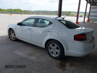 2014 Dodge Avenger SXT z VIN 1C3CDZCB3EN163775, wystawiony jako IAAI lot #42100863 z przebiegiem 178 440 mil mil oraz . Historia ofert i sprzedaży dostępna na DreamBid. Obrazek 3.