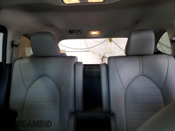2023 Toyota Highlander L with VIN 5TDKDRBH9PS028911, listed as a Copart auction lot 62825255 with 31,721 mi miles and Salvage title. Bid and sale history available at DreamBid. Image 10.