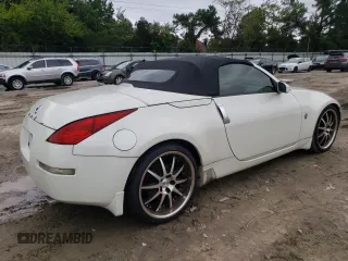2004 Nissan 350Z Touring with VIN JN1AZ36A74M252387, listed as a Copart auction lot 71635494 with 45,040 mi miles and Salvage Title. Bid and sale history available at carsss.com. Image 3.