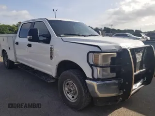 2019 Ford F-250 XL z VIN 1FT7W2B66KEC90809, wystawiony jako IAAI lot #42845140 z przebiegiem 204 526 mil mil oraz . Historia ofert i sprzedaży dostępna na DreamBid. Obrazek 13.