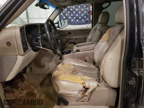 2004 Chevrolet Suburban LT with VIN 1GNFK16Z54J124627, listed as a Copart auction lot 51270935 with 246,179 mi miles and Clean title. Bid and sale history available at DreamBid. Image 7.