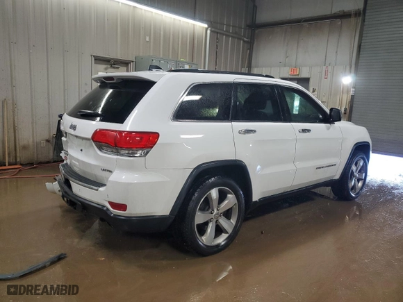 2014 Jeep Grand Cherokee Limited with VIN 1C4RJFBM7EC384839, listed as a Copart auction lot 48630755 with 68,561 mi miles and Salvage Title. Bid and sale history available at carsss.com. Image 3.