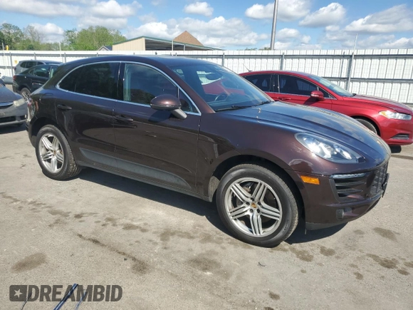 2017 Porsche Macan S with VIN WP1AB2A56HLB15926, listed as a Copart auction lot 55833605 with 56,591 mi miles and Clean Title. Bid and sale history available at DreamBid. Image 4.