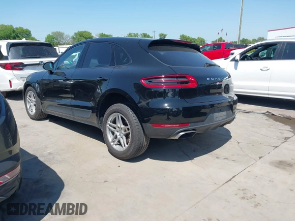 2018 Porsche Macan with VIN WP1AA2A56JLB07463, listed as a IAAI auction lot 41869415 with 112,053 mi miles. Bid and sale history available at carsss.com. Image 3.
