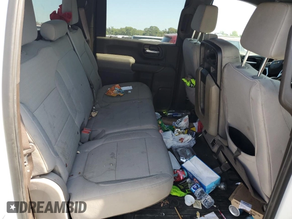 2020 Chevrolet Silverado 3500HD LT with VIN 1GC4YTEY4LF310731, listed as a Copart auction lot 69522614 with 121,916 mi miles and Salvage Title. Bid and sale history available at carsss.com. Image 10.
