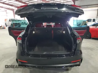 2022 Maserati Levante with VIN ZN661YUM1NX400441, listed as a Copart auction lot 84326324 with 11,966 mi miles and Salvage title. Bid and sale history available at DreamBid. Image 6.