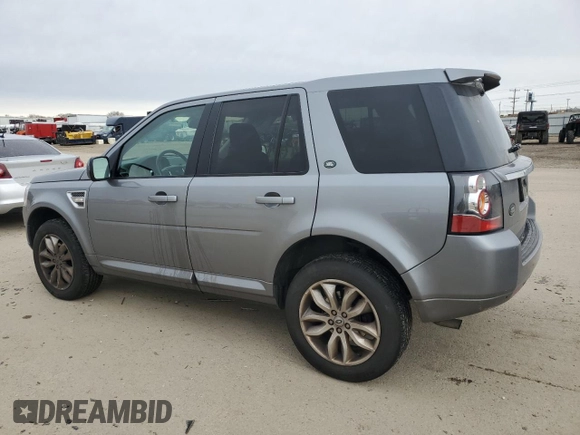2013 Land Rover LR2 with VIN SALFR2BG1DH380410, listed as a Copart auction lot 44153815 with 71,099 mi miles and Salvage title. Bid and sale history available at DreamBid. Image 2.