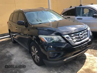2017 Nissan Pathfinder S with VIN 5N1DR2MN2HC902650, listed as a Copart auction lot 66722435 with 139,223 mi miles and Clean title. Bid and sale history available at DreamBid. Image 1.