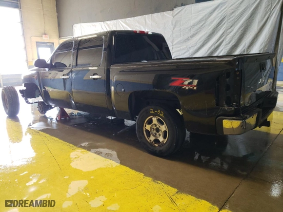 2009 Chevrolet Silverado 1500 LTZ with VIN 3GCEK33M49G226924, listed as a Copart auction lot 50419825 with 196,549 mi miles and Clean Title. Bid and sale history available at carsss.com. Image 2.