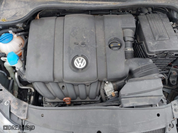 2010 Volkswagen Golf with VIN WVWDB7AJ3AW427411, listed as a IAAI auction lot 41849440 with 62,093 mi miles. Bid and sale history available at carsss.com. Image 10.