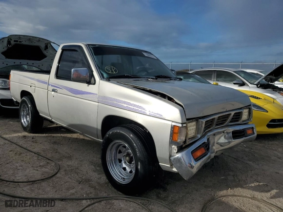 1996 Nissan Trucks 2WD XE with VIN 1N6SD11S9TC381222, listed as a Copart auction lot 76088224 with 215,333 mi miles and Salvage Title. Bid and sale history available at carsss.com. Image 4.