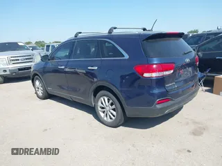 2017 Kia Sorento LX V6 with VIN 5XYPGDA57HG322510, listed as a IAAI auction lot 42012684 with 86,859 mi miles. Bid and sale history available at carsss.com. Image 3.
