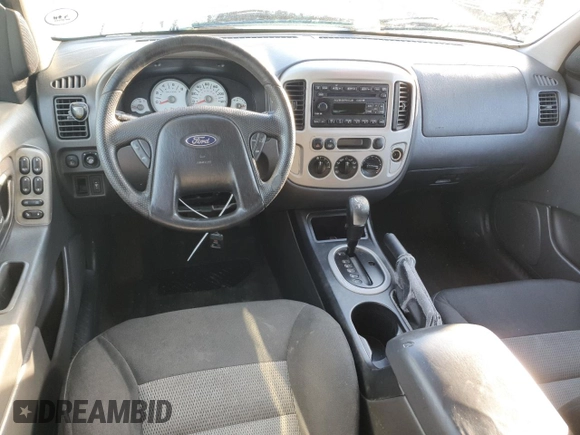 2007 Ford Escape XLT with VIN 1FMYU03197KA99388, listed as a Copart auction lot 46999525 with 192,220 mi miles and Salvage Title. Bid and sale history available at carsss.com. Image 8.