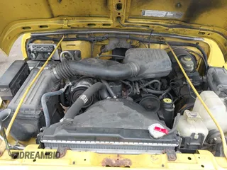 2000 Jeep Wrangler SE with VIN 1J4FA29P6YP770414, listed as a IAAI auction lot 42586842 with 289,774 mi miles and . Bid and sale history available at DreamBid. Image 10.