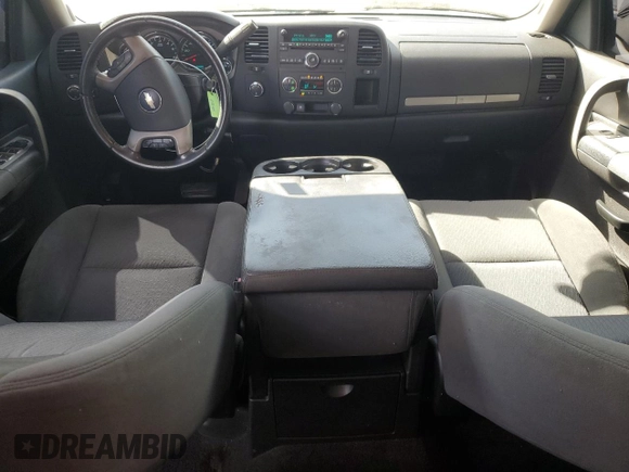 2009 Chevrolet Silverado 1500 LT with VIN 3GCEK23M59G245525, listed as a Copart auction lot 44394745 with 132,775 mi miles and Salvage Title. Bid and sale history available at DreamBid. Image 8.