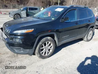 2018 Jeep Cherokee Latitude with VIN 1C4PJMCB1JD589473, listed as a IAAI auction lot 41665630 with 106,371 mi miles and . Bid and sale history available at DreamBid. Image 17.