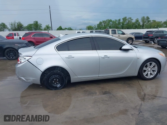 2011 Buick Regal CXL RL6 with VIN W04GU5GCXB1070838, listed as a IAAI auction lot 40434695 with 80,530 mi miles. Bid and sale history available at carsss.com. Image 12.