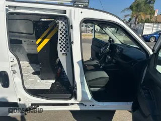 2022 Ram ProMaster City Cargo Tradesman with VIN ZFBHRFAB8N6W22817, listed as a Copart auction lot 66117855 with 34,878 mi miles and Salvage title. Bid and sale history available at DreamBid. Image 6.