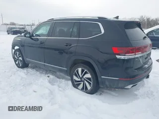 2024 Volkswagen Atlas SEL with VIN 1V2BR2CA3RC513283, listed as a IAAI auction lot 41565795 with 6,624 mi miles and . Bid and sale history available at DreamBid. Image 3.