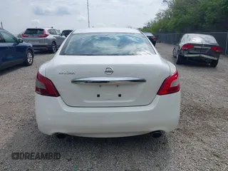 2011 Nissan Maxima SV z VIN 1N4AA5AP8BC828573, wystawiony jako IAAI lot #42163036 z przebiegiem 196 035 mil mil oraz . Historia ofert i sprzedaży dostępna na DreamBid. Obrazek 17.