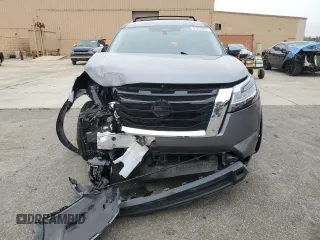 2022 Nissan Pathfinder SV с VIN 5N1DR3BA1NC259550, выставлен на аукционе Copart как лот 51207055 с пробегом 32 631 миль миль и Списание • Salvage title. История ставок и продаж доступна на DreamBid. Изображение 5.
