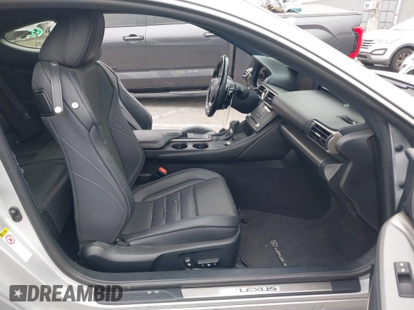 2016 Lexus RC 350 F Sport z VIN JTHHE5BC8G5012451, wystawiony jako IAAI lot #42373744 z przebiegiem 98 886 mil mil oraz . Historia ofert i sprzedaży dostępna na DreamBid. Obrazek 5.