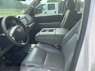 2012 Toyota Tundra 4WD Truck with VIN 5TFUW5F19CX253133, listed as a IAAI auction lot 42147346 with 322,207 mi miles. Bid and sale history available at carsss.com. Image 5.