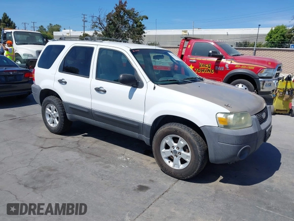 2005 Ford Escape XLT with VIN 1FMCU03195KA67225, listed as a IAAI auction lot 42614934 with 223,473 mi miles and . Bid and sale history available at DreamBid. Image 1.