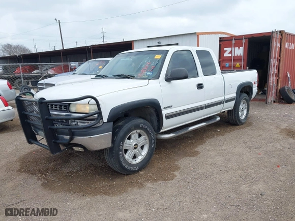 2002 Chevrolet Silverado 1500 LT with VIN 2GCEK19T621119603, listed as a IAAI auction lot 41680628 with 297,478 mi miles. Bid and sale history available at carsss.com. Image 2.