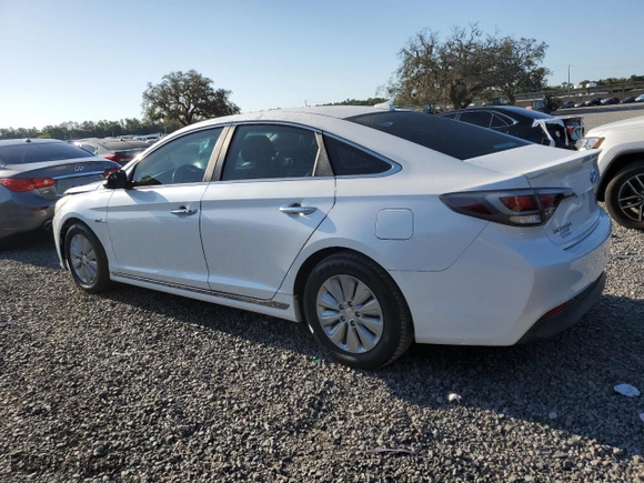 2016 Hyundai Sonata Hybrid SE with VIN KMHE24L14GA022904, listed as a Copart auction lot 53036825 with 115,960 mi miles and Clean Title. Bid and sale history available at carsss.com. Image 2.