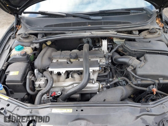 2004 Volvo S80 with VIN YV1TH59HX41349382, listed as a IAAI auction lot 41712062 with 77,124 mi miles. Bid and sale history available at carsss.com. Image 10.