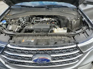 2023 Ford Explorer XLT with VIN 1FMSK7DH6PGA12033, listed as a Copart auction lot 44444865 with 27,826 mi miles and Salvage Title. Bid and sale history available at carsss.com. Image 14.