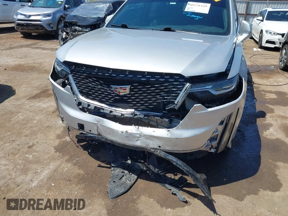 2020 Cadillac XT6 FWD Premium Luxury with VIN 1GYKPCRS1LZ188645, listed as a IAAI auction lot 40128169 with 39,957 mi miles. Bid and sale history available at carsss.com. Image 6.