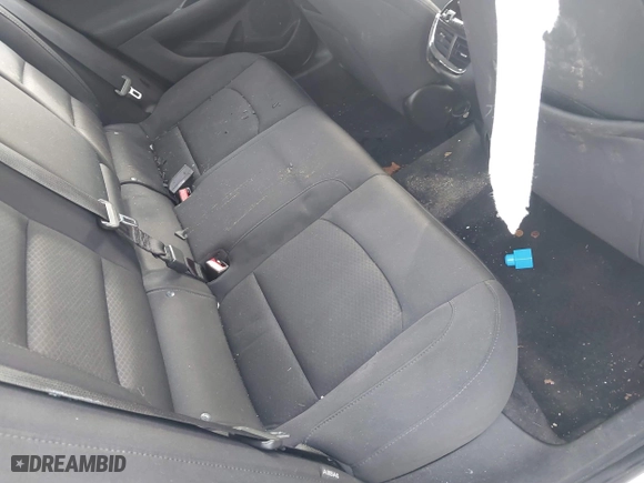 2019 Chevrolet Malibu LT with VIN 1G1ZD5ST7KF110021, listed as a IAAI auction lot 41479204 with 96,146 mi miles. Bid and sale history available at carsss.com. Image 8.