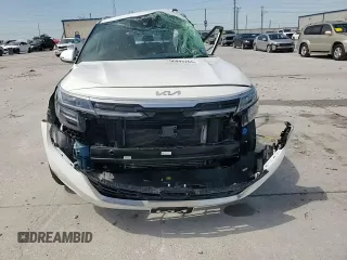 2024 Kia Seltos SX z VIN KNDETCA77R7492881, wystawiony jako Copart lot #56945705 z przebiegiem 22 866 mil mil oraz Szkoda całkowita • Salvage title. Historia ofert i sprzedaży dostępna na DreamBid. Obrazek 14.