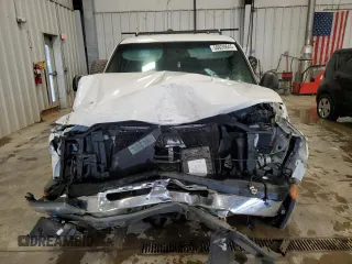 2004 Chevrolet Silverado 1500 Z71 with VIN 2GCEK19T541224247, listed as a Copart auction lot 50628645 with Not Provided miles and Non Repairable. Bid and sale history available at DreamBid. Image 5.