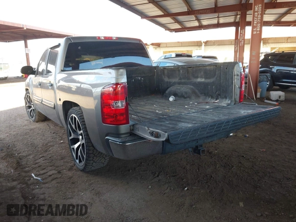2013 Chevrolet Silverado 1500 LT with VIN 3GCPCSE00DG110686, listed as a IAAI auction lot 42034864 with 225,135 mi miles and . Bid and sale history available at DreamBid. Image 3.