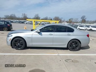 2015 BMW 5 Series 535i z VIN WBA5B1C57FG127497, wystawiony jako IAAI lot #41947604 z przebiegiem 145 577 mil mil oraz . Historia ofert i sprzedaży dostępna na DreamBid. Obrazek 14.
