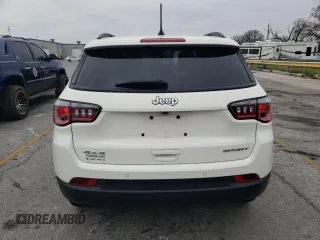 2017 Jeep Compass Sport z VIN 3C4NJDAB9HT658022, wystawiony jako Copart lot #81982624 z przebiegiem 46 396 mil mil oraz Szkoda całkowita • Salvage title. Historia ofert i sprzedaży dostępna na DreamBid. Obrazek 6.