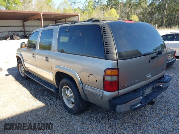 2001 GMC Yukon XL SLE with VIN 3GKFK16T31G206653, listed as a IAAI auction lot 41803552 with 238,396 mi miles. Bid and sale history available at carsss.com. Image 3.