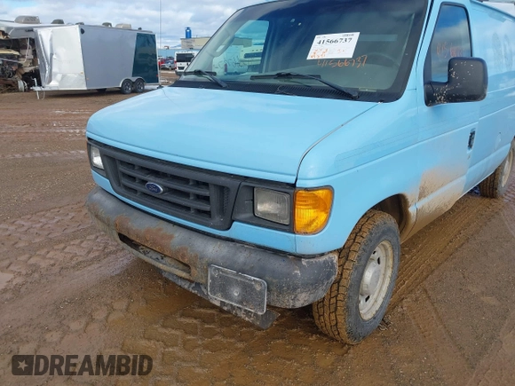 2004 Ford Econoline Cargo with VIN 1FTRE14W24HA72208, listed as a IAAI auction lot 41566737 with 95,391 mi miles. Bid and sale history available at carsss.com. Image 6.