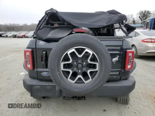 2024 Ford Bronco Outer Banks z VIN 1FMEE8BP6RLA07333, wystawiony jako Copart lot #50862875 z przebiegiem 11 348 mil mil oraz Szkoda całkowita • Salvage title. Historia ofert i sprzedaży dostępna na DreamBid. Obrazek 6.